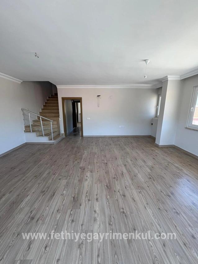 4+1 Maisonette-wohnung Zur Miete Im Stadtteil Çamdibi (frei)