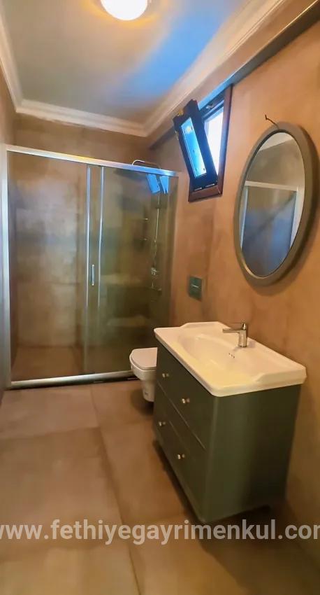 7+3-Zimmer Komplexes gebäude Zu verkaufen in Söğüt Bz. Marmaris - 756 m²