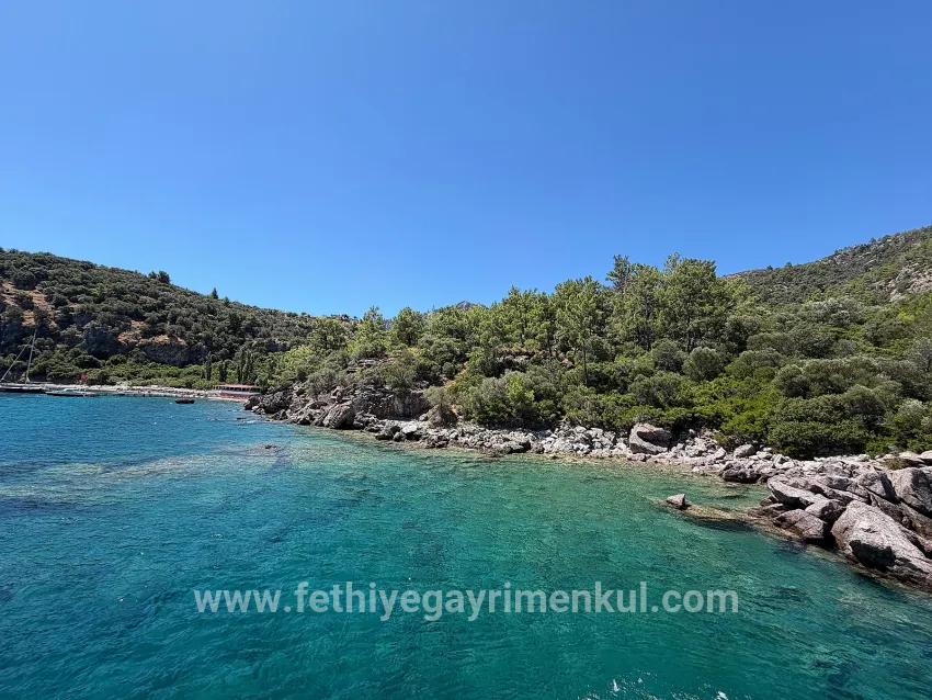 Marmaris Im Turunç-viertel direkt am Meer 4700 m2 kontrollierter Nutzungsbereich