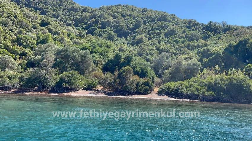 Marmaris Paradiesinsel zu verkaufen 2000 m2 Dorf