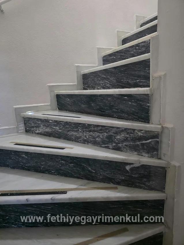 4+1-Zimmer Appartement Zu verkaufen in Armutalan Bz. Marmaris - 160 m²