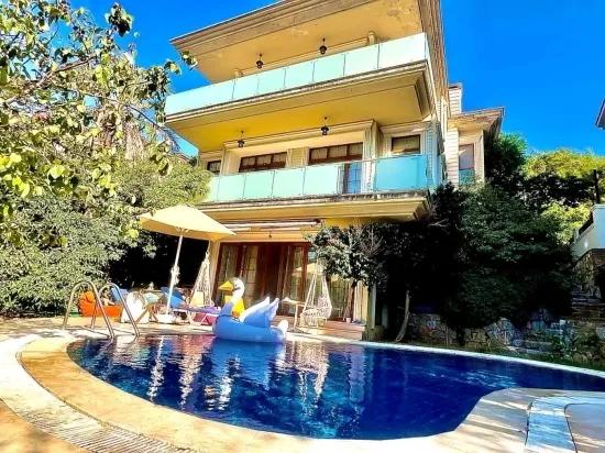 Zu verkaufen 4+2 Villa – 970 m² Grundstücksanteil – Armutalan
