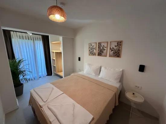 Marmaris Çıldır, 30 m zum Meer, neu, luxuriös, mit Garten, möbliert, zu vermieten, 2+1
