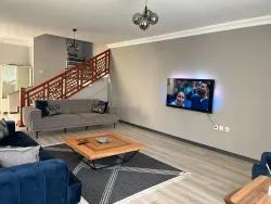 3+1-Zimmer Einfamilienhaus Zu vermieten in Kemeraltı Bz. Marmaris - 200 m²