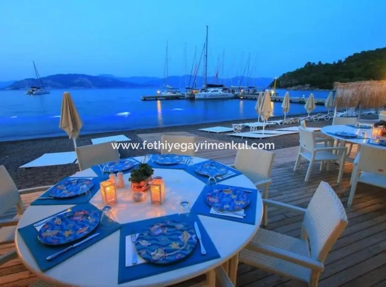 Marmaris,Die Für Den Verkauf Gebaut Auf Einem Grundstück Von 5000 M2 E 18 Km Entfernt Von Der Villa Und Dem Bestehenden Pier Restaurant