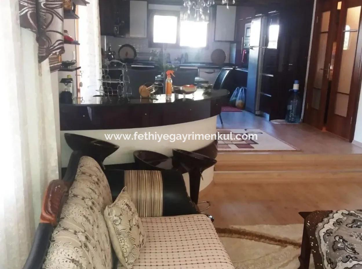 Gebaut Auf Einem Grundstück Von 7000M2 In Marmaris, 8 Zimmer, Haus Ranch Pool