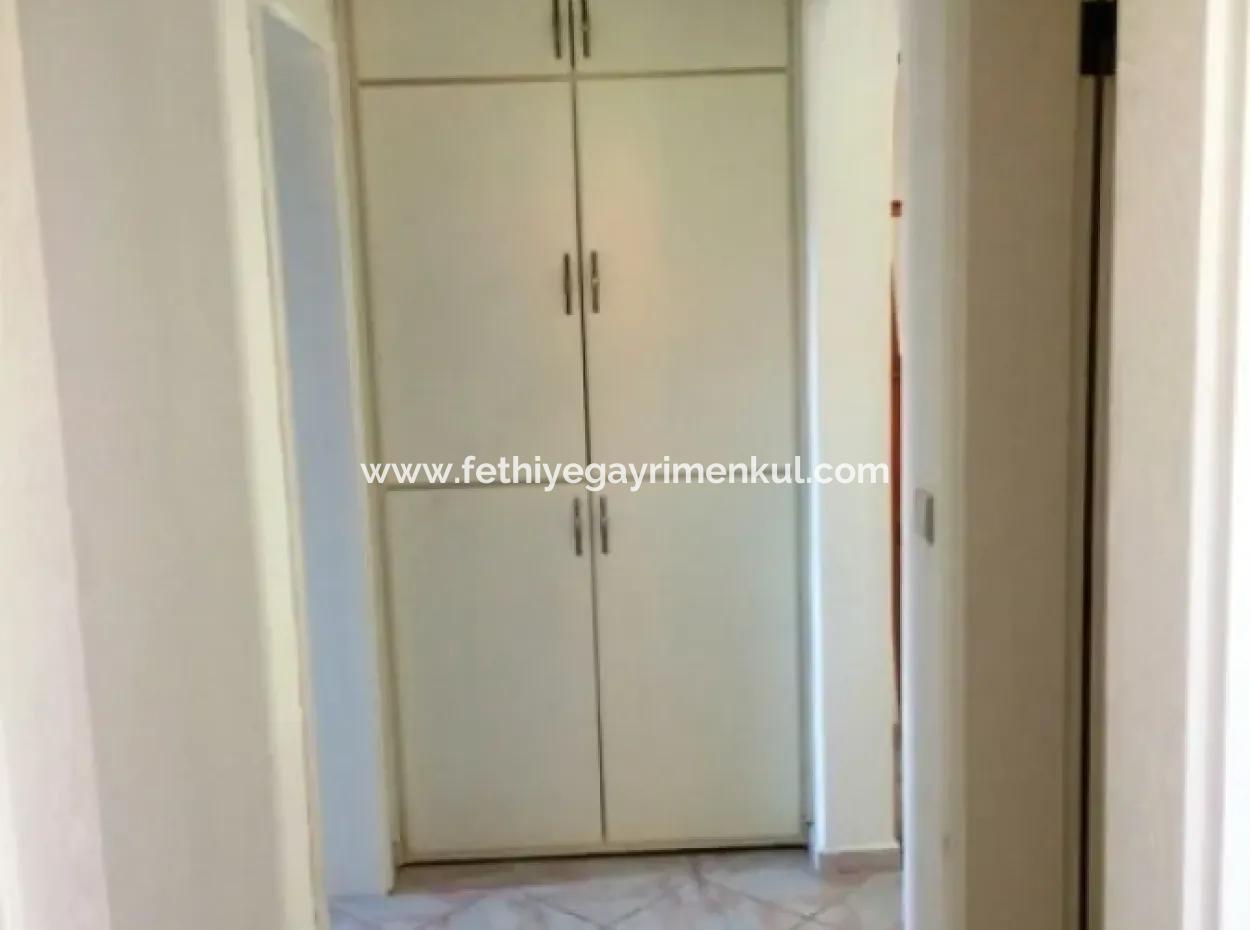 Freistehende Villa Mit Garten Zum Verkauf In Ula Muğla Bezirk Sultanahmet-Viertel Zweibettzimmer