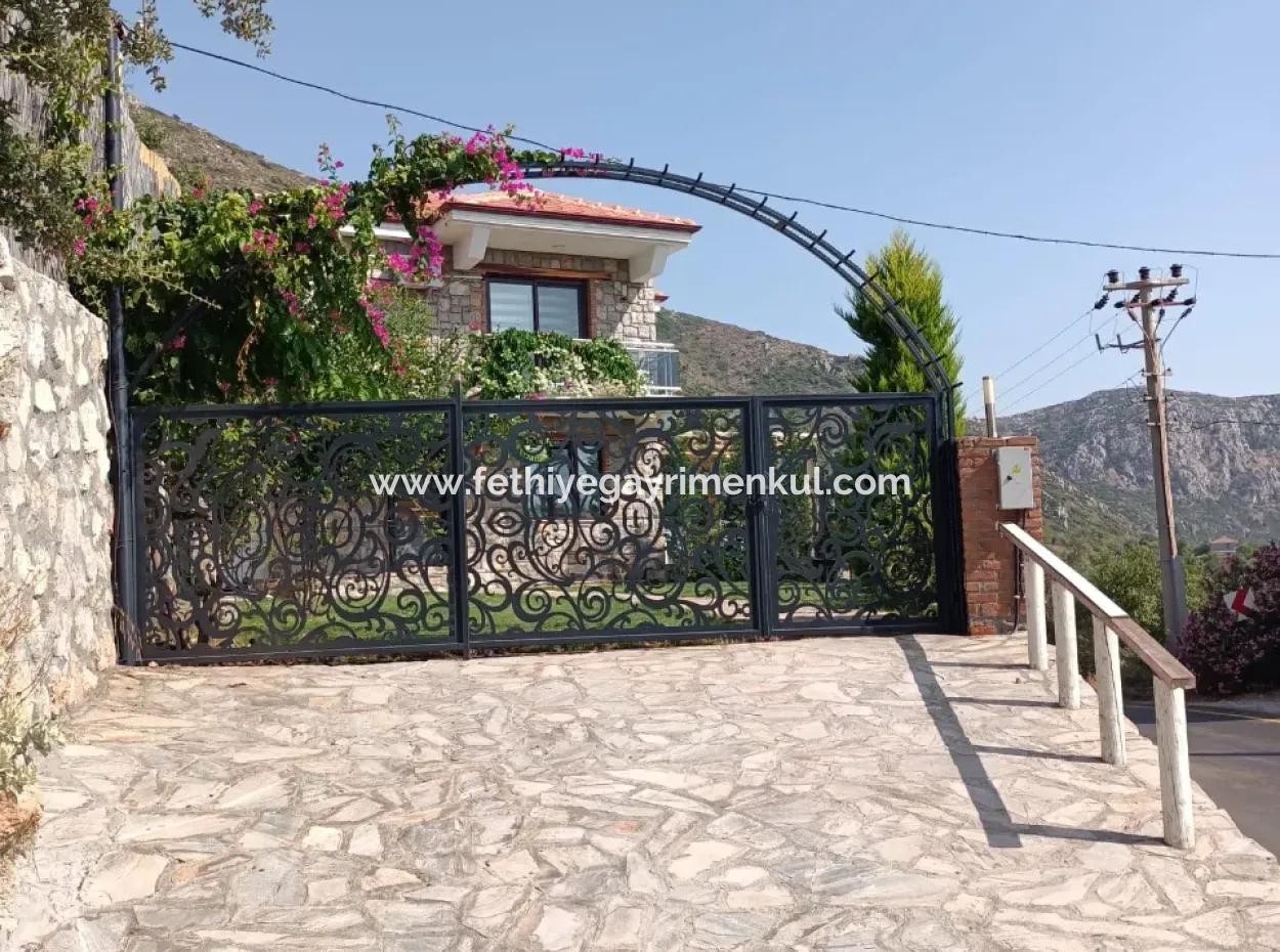 Villa Zum Verkauf In Marmaris Söğüt Village, Mit Herrlichem Meerblick, Swimmingpool, Parkplatz, 3 Zimmer, 1 Wohnzimmer, Garten, 200M2 Nutzfläche