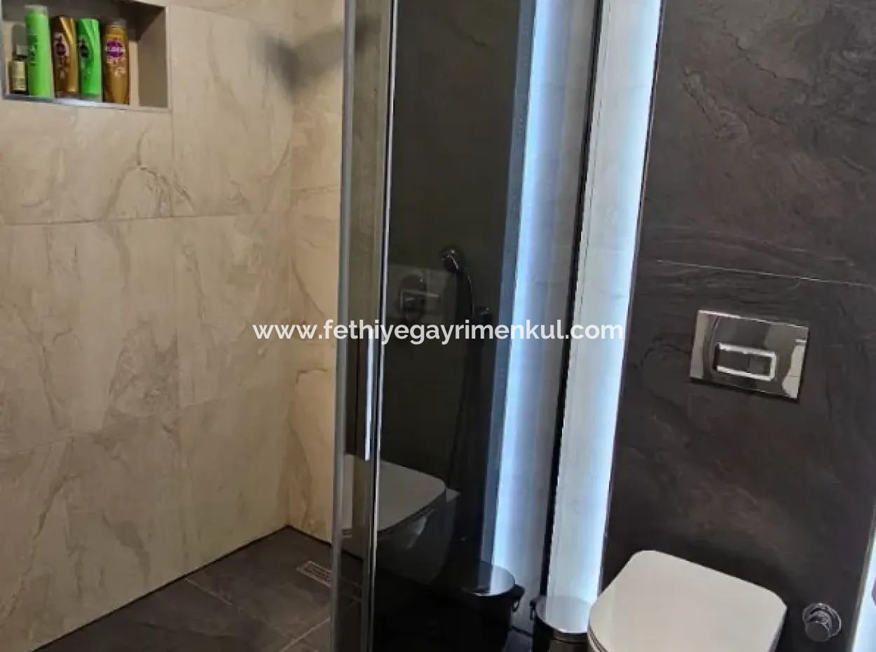 Camiavlu Neighborhood 3 1 Rückwärtsduplex Zum Verkauf Auf Einem Sicheren Gelände Mit Pool