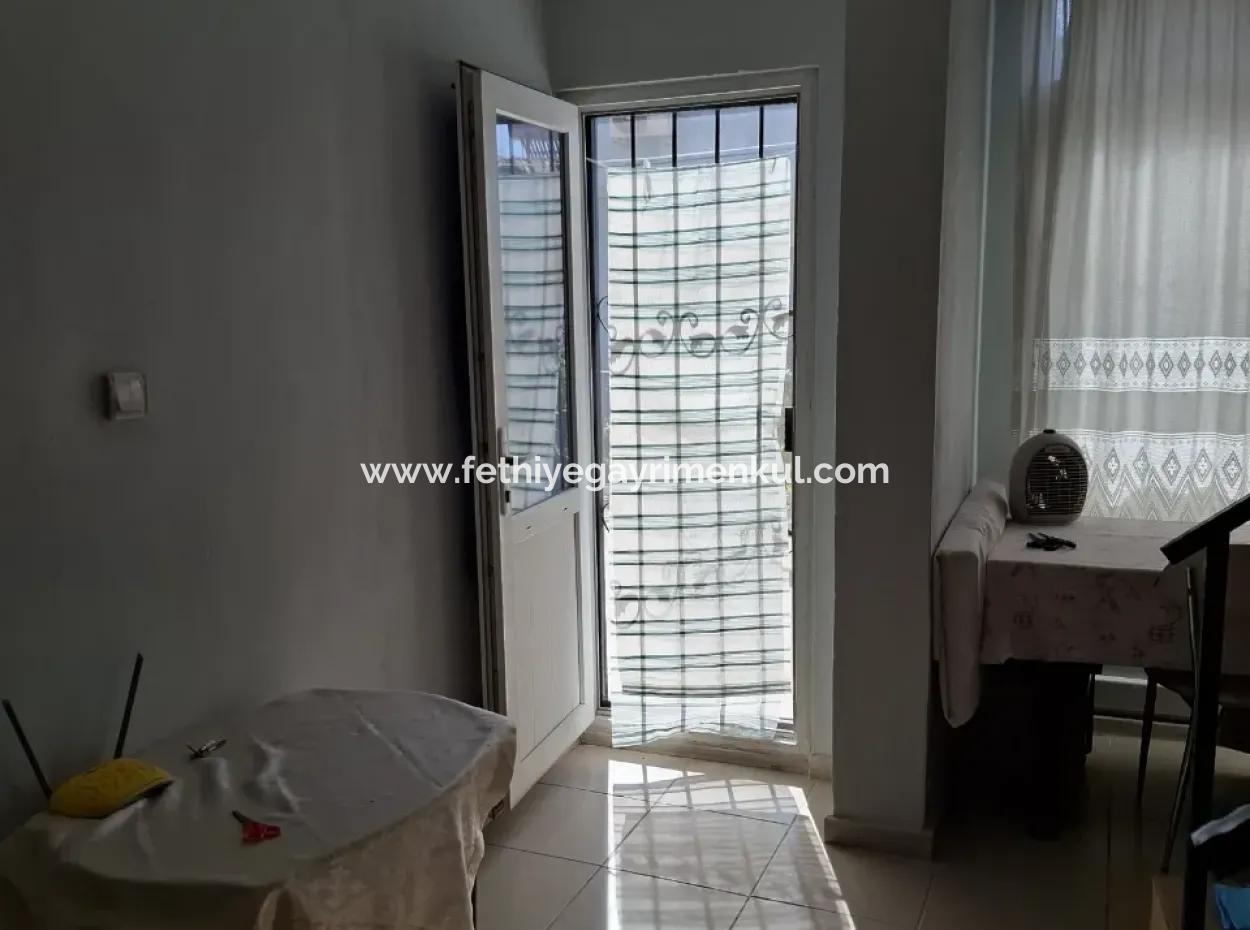 Armutalan Neighborhood 3÷1 Freistehendes Dreifachhaus Zum Verkauf