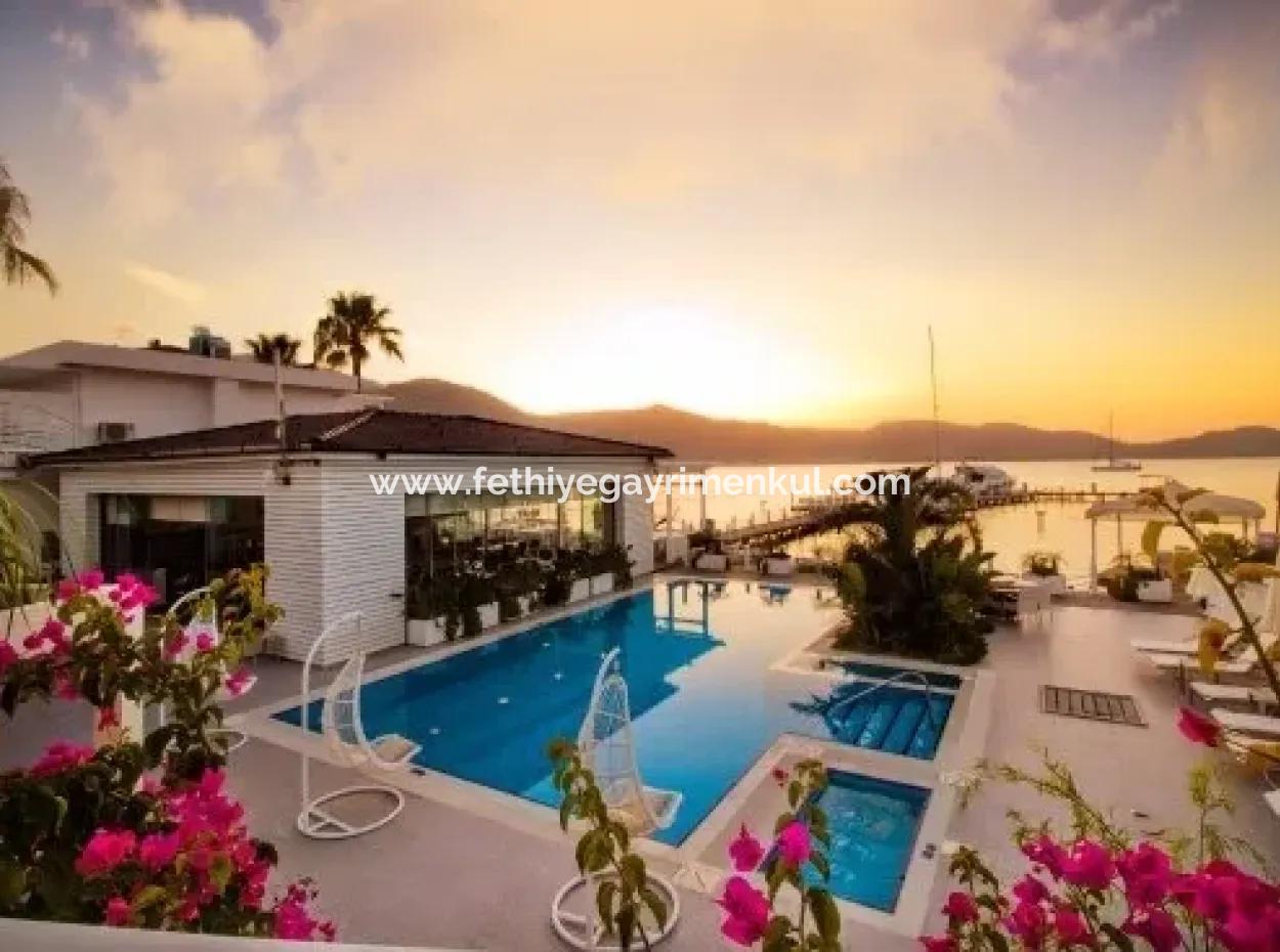 Zum Verkauf Am Meer In Einer Entfernung Von 40 Km Von Marmaris Hotel Handtücher