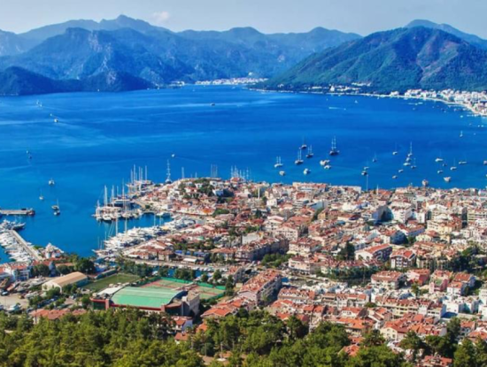 Ein Zu Verkaufendes Grundstück Von 1100 M², Das Im Zentrum Von Marmaris Ausgewiesen Ist