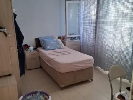 Armutalan Neighborhood 3÷1 Freistehendes Dreifachhaus Zum Verkauf