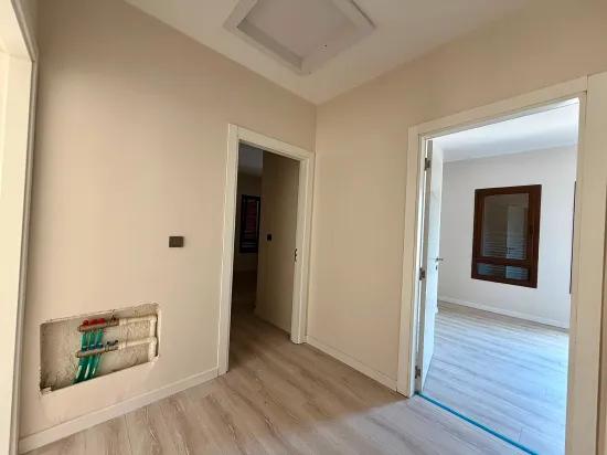 📍 Im Stadtteil Çetibeli Komfortabel Zu Verkaufen 3+1 Freistehende Villa