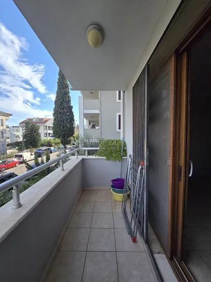 3+1 Zu Vermietende Wohnung Im Jungen Gebäude Im Viertel Çıldır