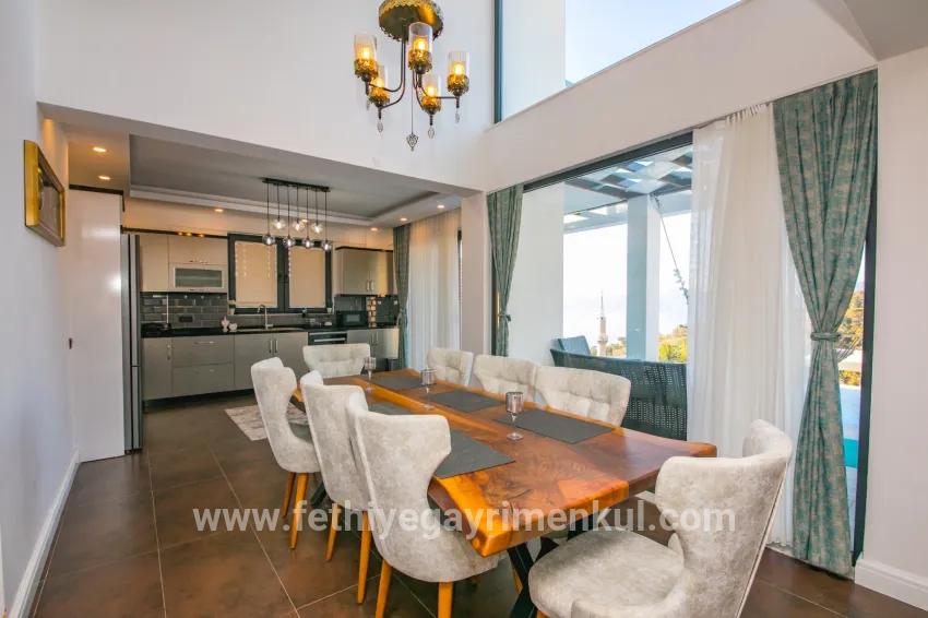 In Faralya, a magnificent villa with a sea view