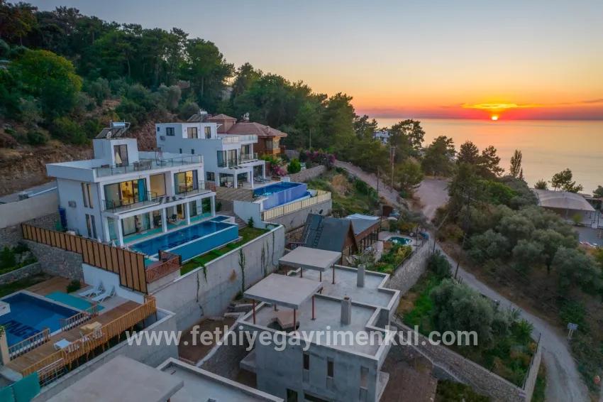 In Faralya, a magnificent villa with a sea view