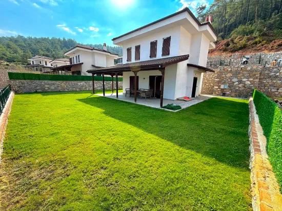 📍 Comfortable 3+1 Detached Villa for sale In Çetibeli neighbourhood