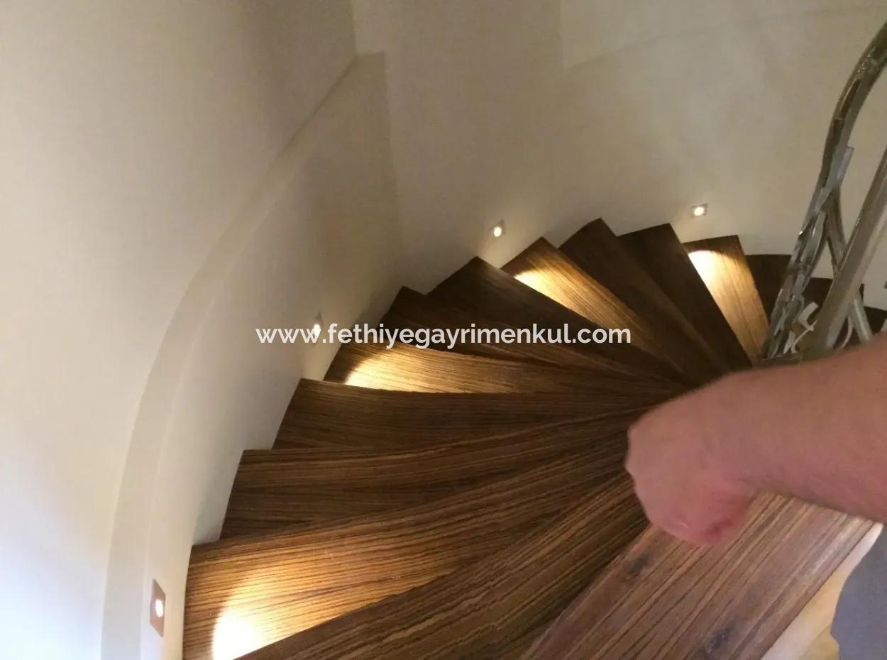 Marmaris Armutalan Detached Villa For Sale 4 Rooms 1 Living Room Twin With A Garden