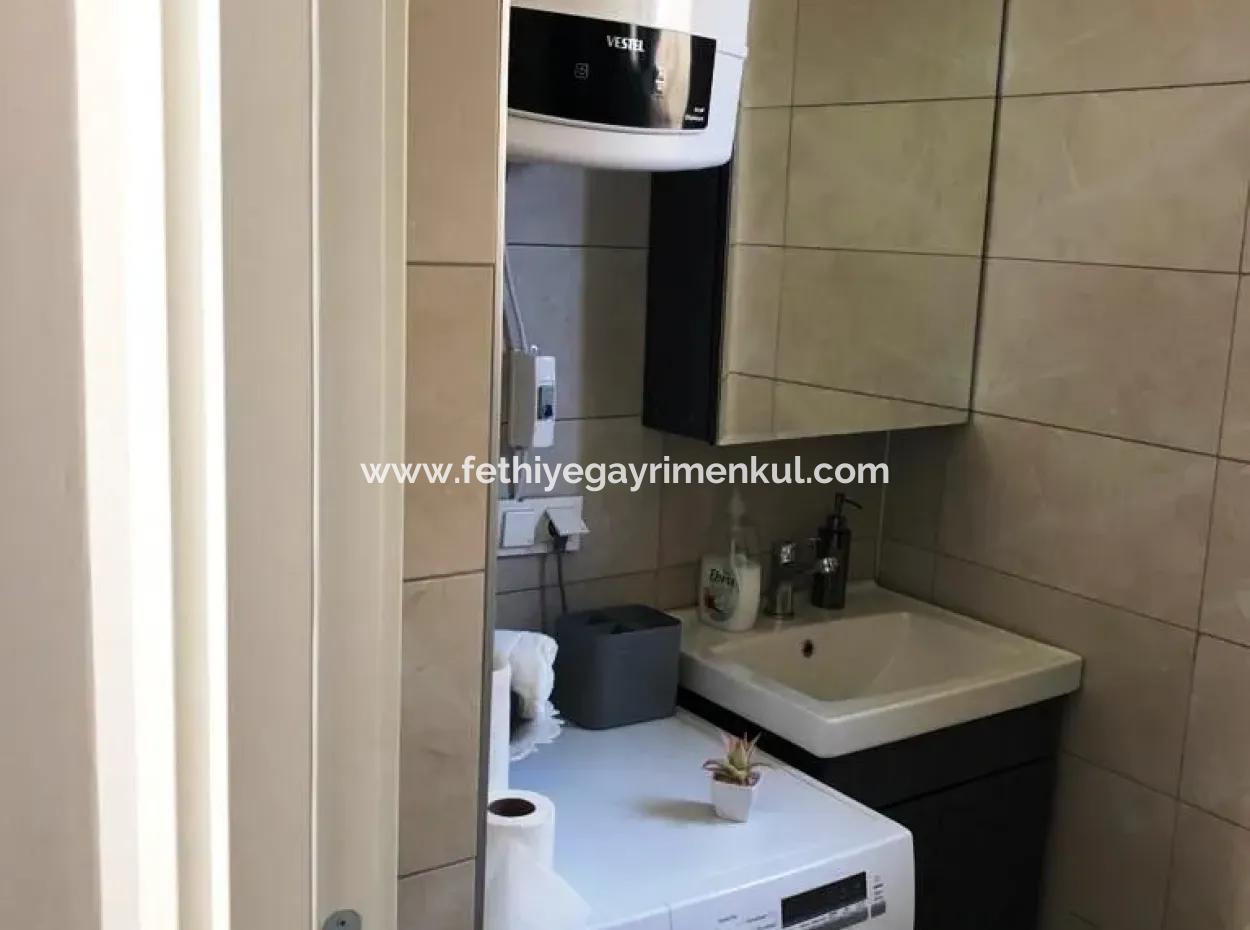 2 Rooms 1 Lounge Open Kitchen 100 M2 Apartment For Sale In The Site With Swimming Pool 400 Meters From The Sea In Datça Center