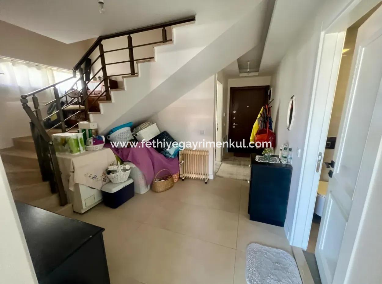 2 Rooms 1 Living Room New Building Upper Duplex Double Bathroom 90 M2 Apartment For Sale In The Center Of Marmaris Close To The Sea