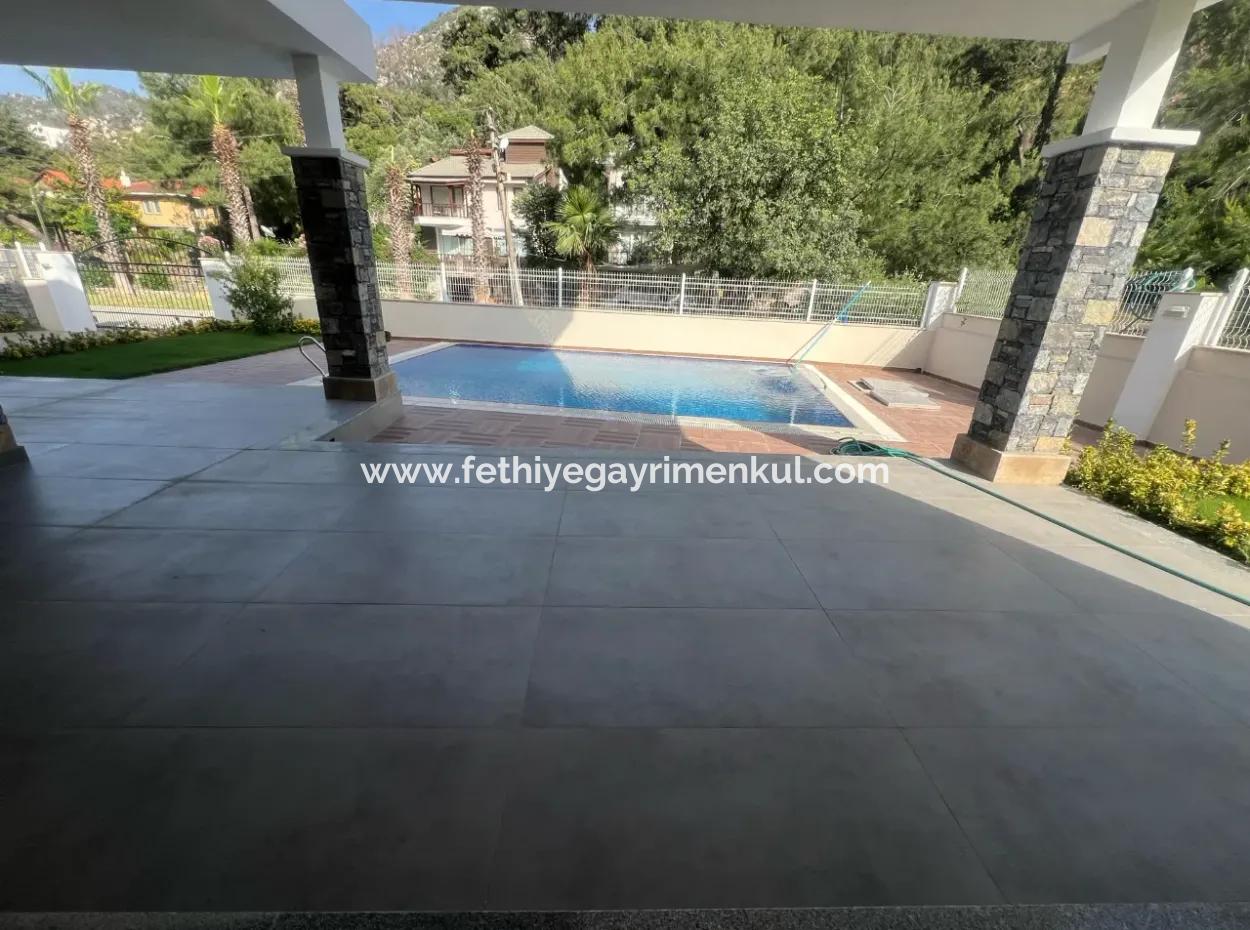Ultra Luxury Villa For Sale In Icmeler Neighborhood Of Marmaris District, 4 Rooms 4 Bathrooms 240M2 With Swimming Pool In A Fully Detached 450M2 Plot With Forest View