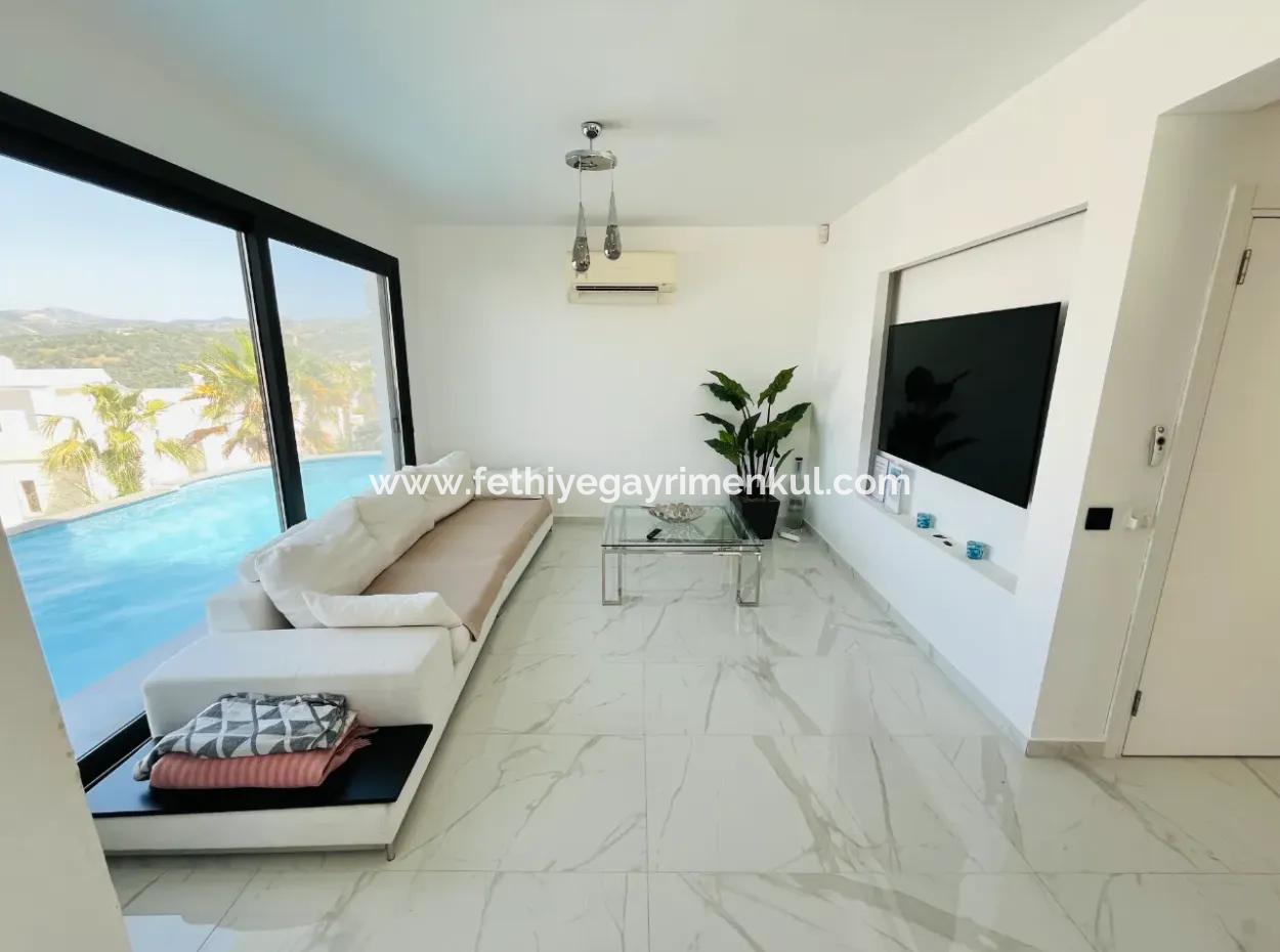 ???????? Luxurious Triplex Villa Just Steps From Yalıkavak Marina!