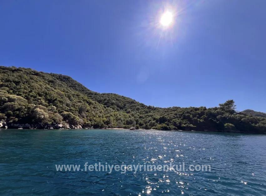 Для продажи Сюжет в Adaköy Marmaris - Под Туризм застройку - 2.000 m²