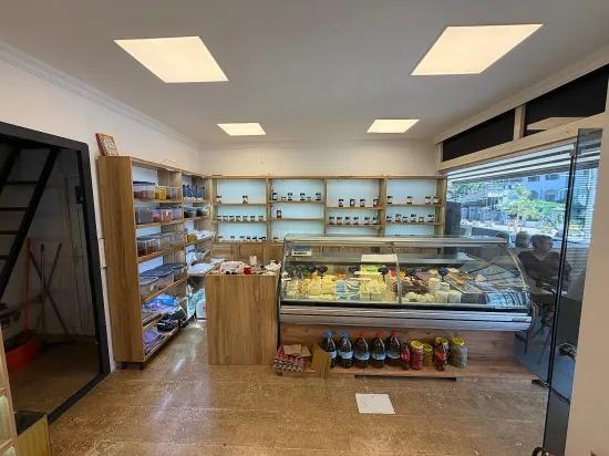 Армуталан центре продается 50 м2 магазин на улице