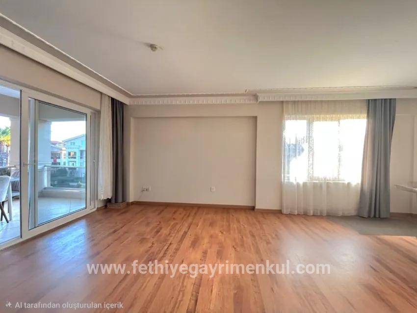 Camiavlu Mahallesi'nde Havuzlu Sitede 3+1 Kiralık Daire