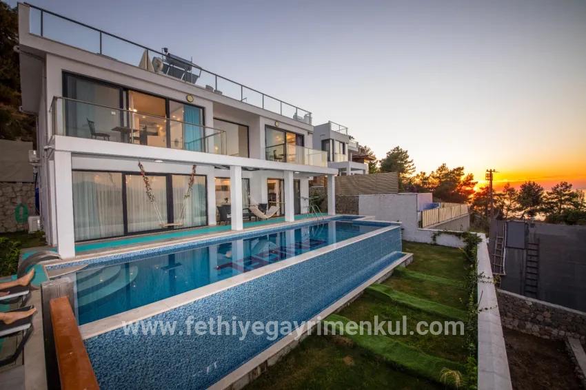 Fethiye Faralya Mah. Satılık 4+1 Müstakil ev - 500 m²