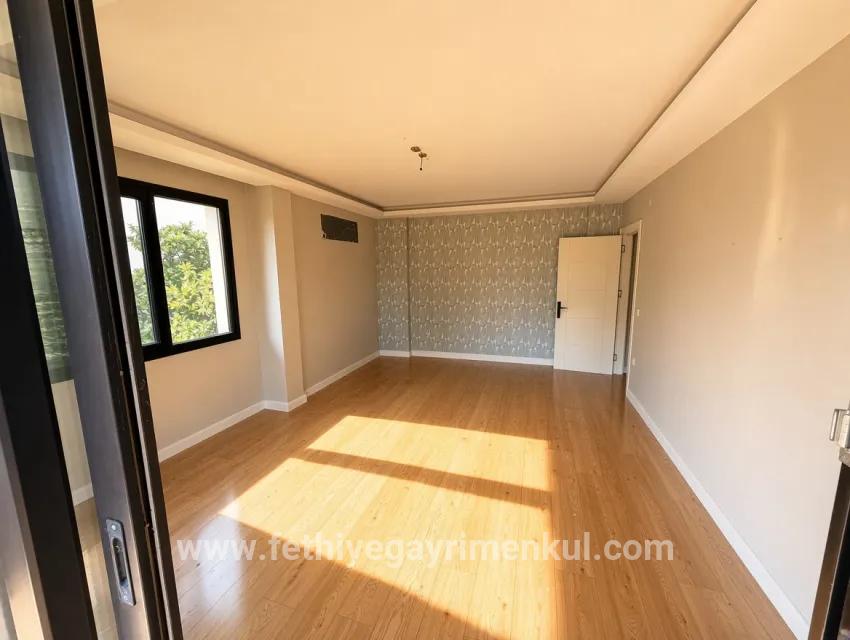 Marmaris Armutalan Mah. Satılık 3+1 Daire - 140 m²