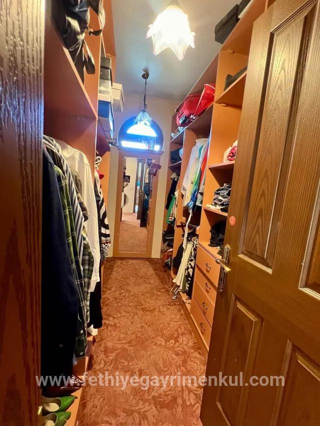Marmaris Armutalan Mah. Satılık 4+2 Müstakil ev - 970 m²