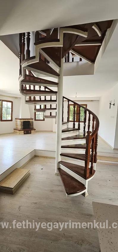 Marmaris Armutalan Mah. Satılık 3+1 Villa - 160 m²