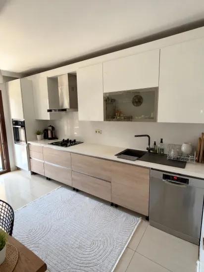 Armutalan'da 3+1 Genç Binada Satılık Dubleks Daire
