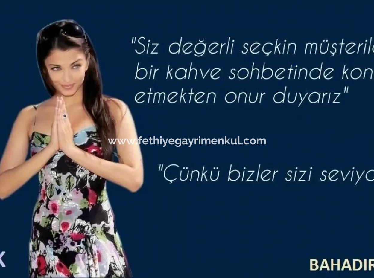 Marmaris Merkezinde Yüzme Havuzlu Site İçerisinde Lüks Dubleks Daire Satılık