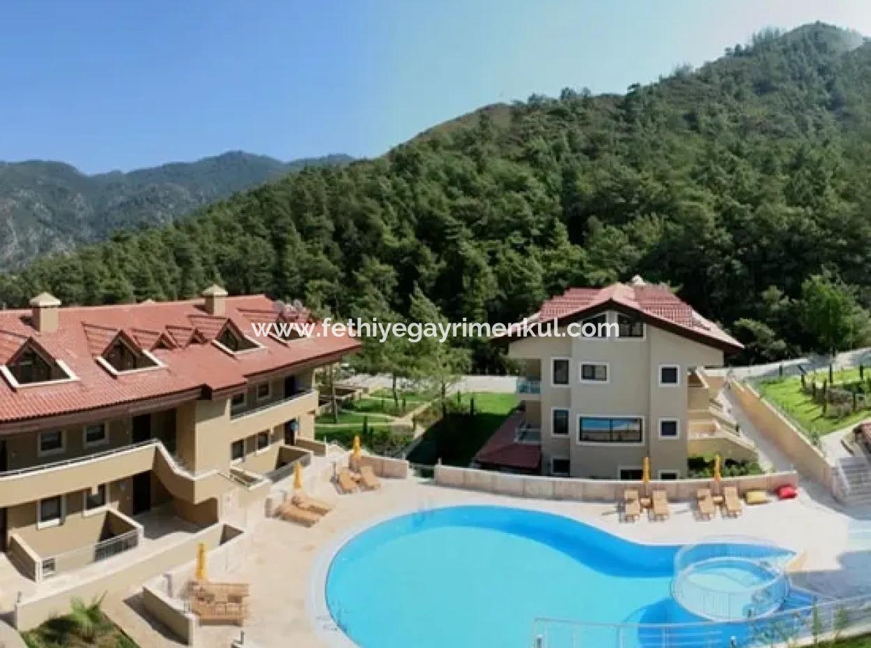 İçmeler Yüzme Havuzlu Süper Lüks Dubleks Daire Site İçerisinde