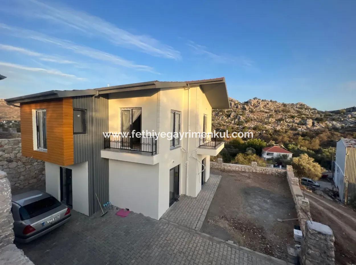 Marmaris Bozburun Mahallesinde Deniz Manzaralı 8 Odalı Satılık Butik Otel