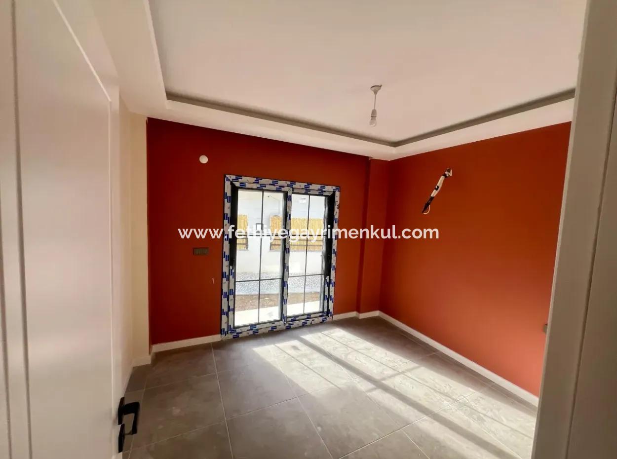 Akyaka Kitesurf,E Yakın Denize 2.5 Km Mesafede 3 Oda 1 Salon Müstakil Bahçeli Yüzme Havuzlu Otoparklı Satılık Daire 120M2