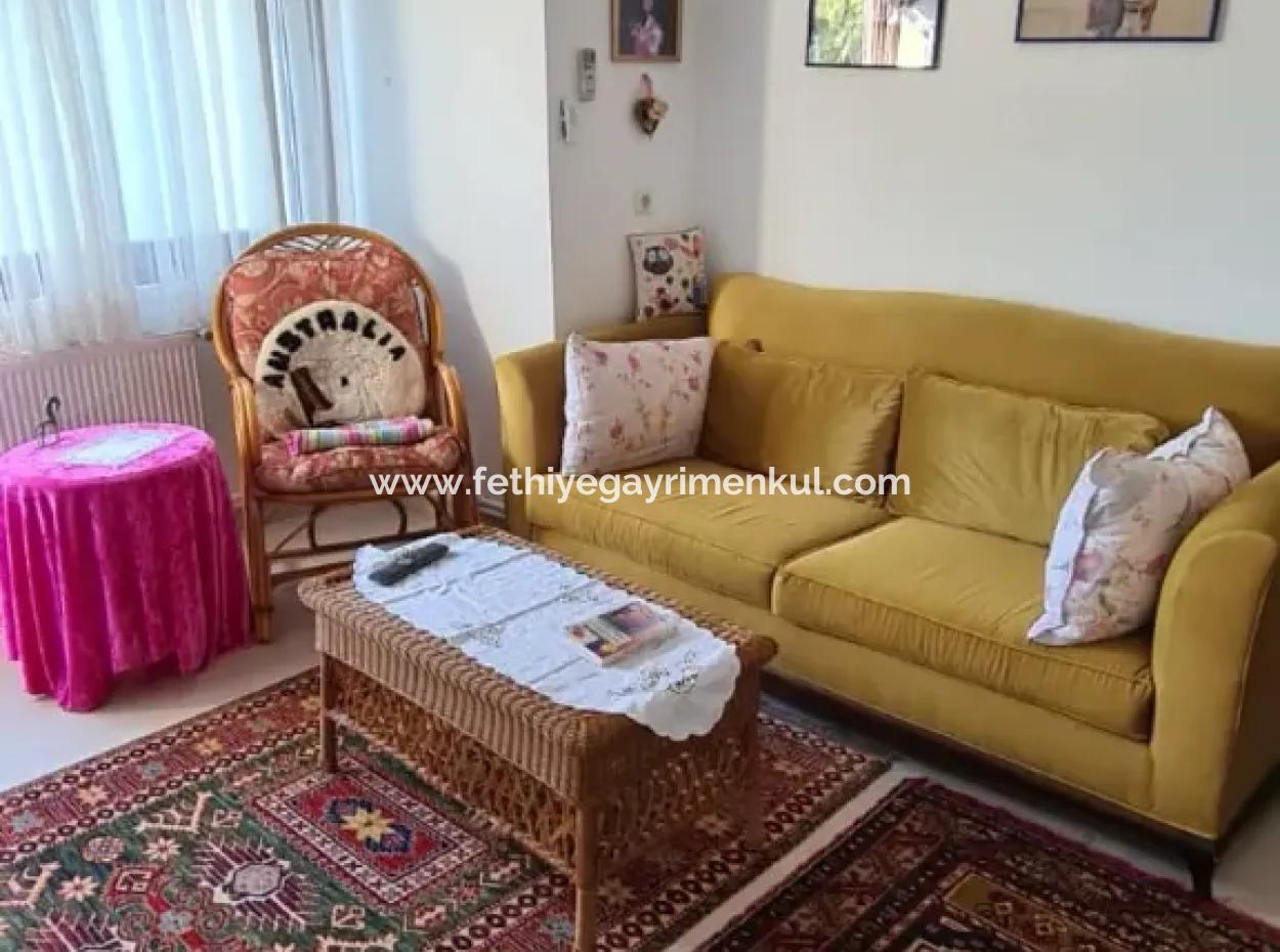 Marmaris Armutalan Mevkiinde Tam Müstakil Bahçeli Havuzlu Satılık Villa