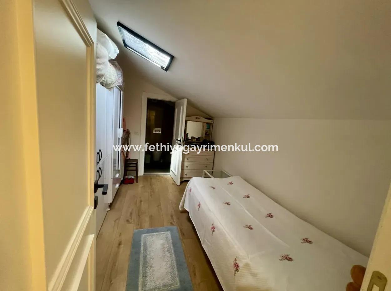 Marmaris Merkezinde Denize Yakın 2 Oda 1 Salon Yeni Bina Üst Dubleks Çift Banyo 90 M2 Satılık Daire