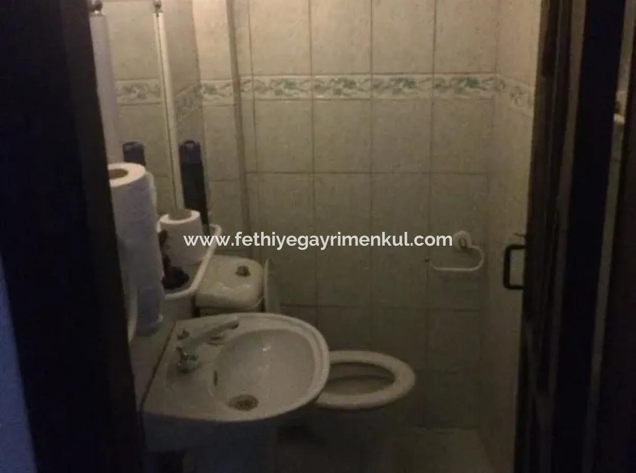 Gökova Bölgesinde Satılık Yüzme Havuzlu 8 Oda Taş Villa 740M2 Arsa