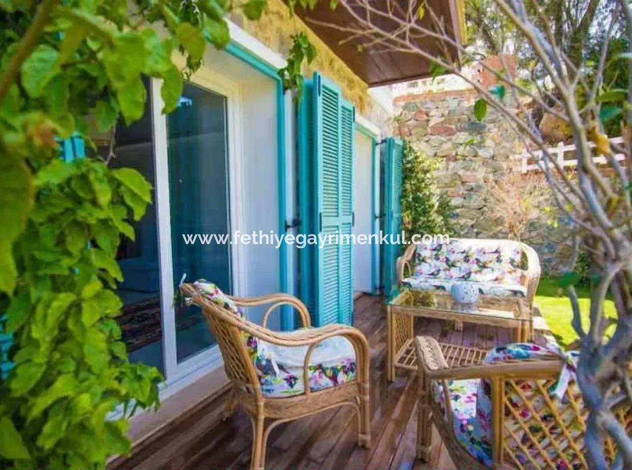 Marmaris İlçesi Selimiye Mahallesinde Muhteşem Deniz Manzaralı Yüzme Havuzlu 3 Oda 1 Salon 140M2 2 Adet Satılık Villa