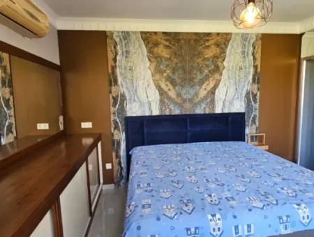 Camiavlu Mahallesi Havuzlu Güvenlikli Sitede 3+1 Satılık Ters Dubleks