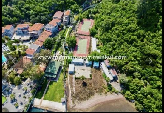 Marmaris Adaköy Mevkiinde 4500m2 Denize Sıfır Özel Mülk